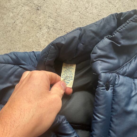 Men's Vintage 80's Navy Blue Snap Winter Outdoor Puffer Vest Jacket Sz Large - Picture 6 of 6